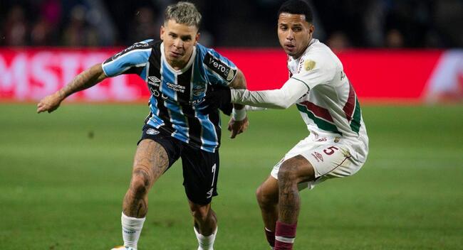 Màn so tài gay cấn giữa Fluminense vs Gremio